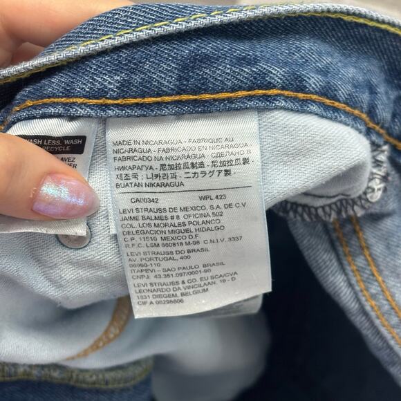 Levi's 550 Mid Wash Blue Mens 42x32 Red Tab Straight Relaxed Fit Denim Jeans EUC - Picture 4 of 12